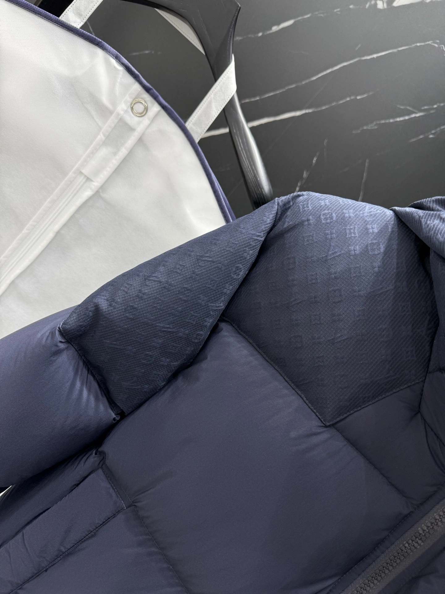 wg.luxury-- 8V Down jacket white duck down 2colour item: E-F443J1641-2H